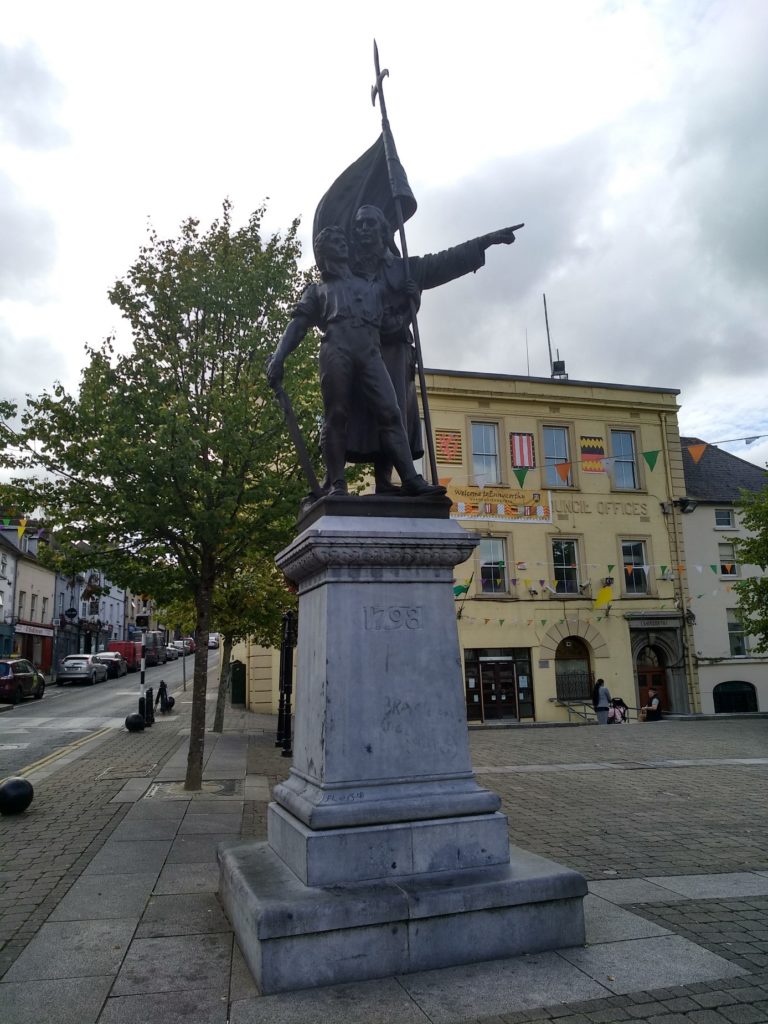 Egy 1798-as felkelés emlékére állított szobor Enniscorthyban